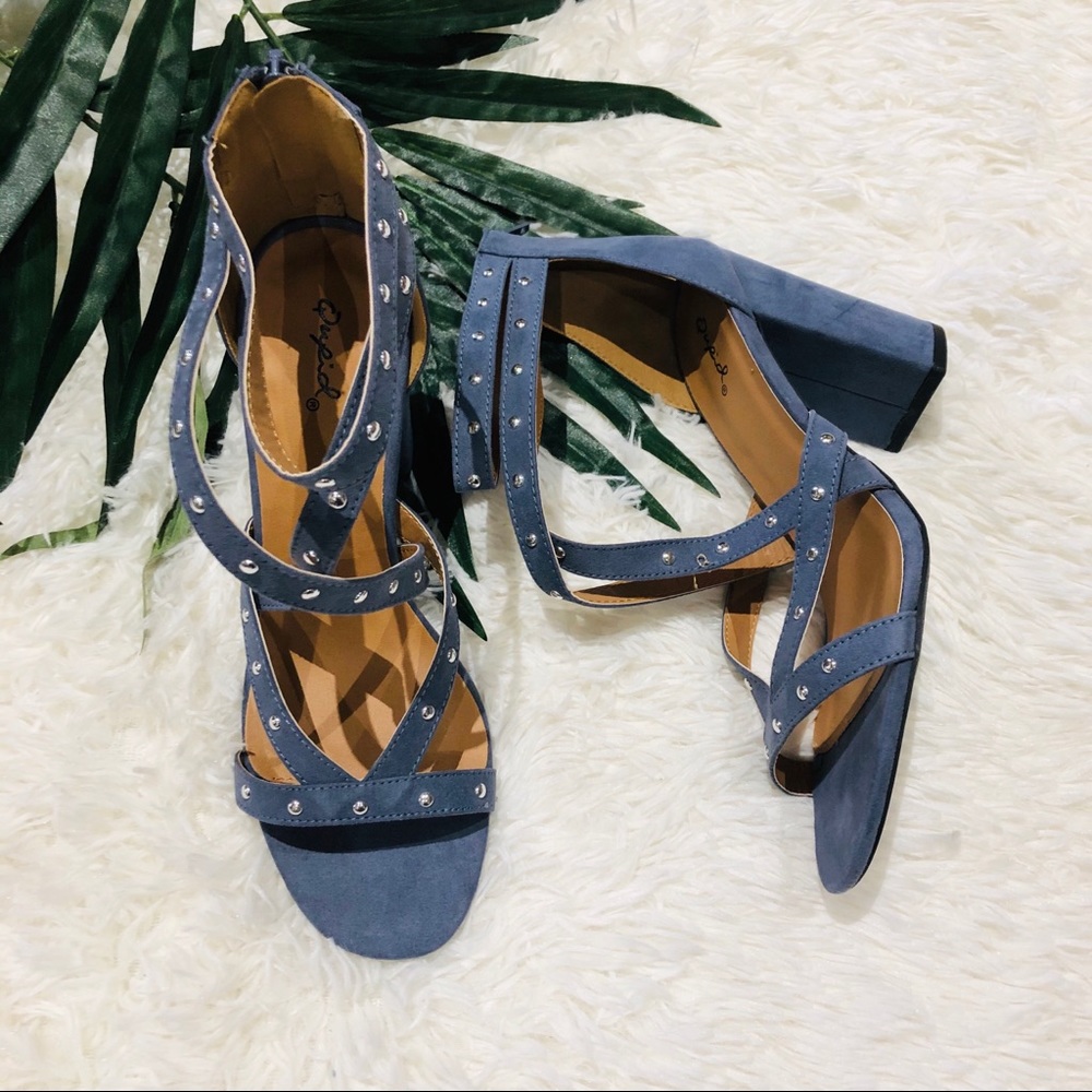 Qupid Block Heel Studded Sandal Blue Silver NIB 9